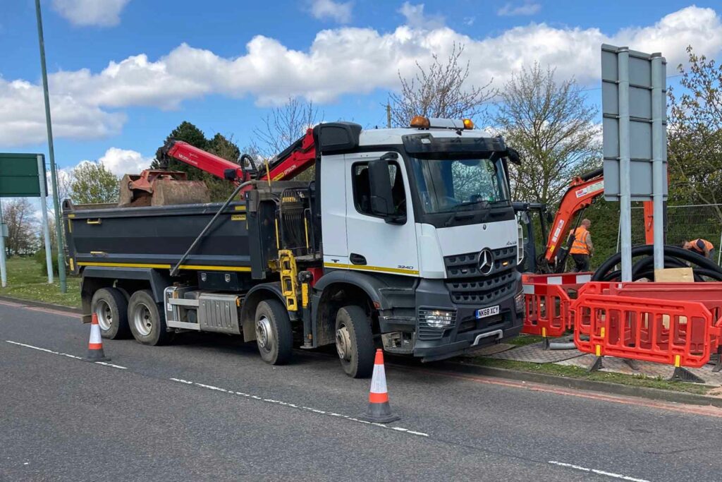 Capital Grab Hire Coventry - Grab Hire Truck